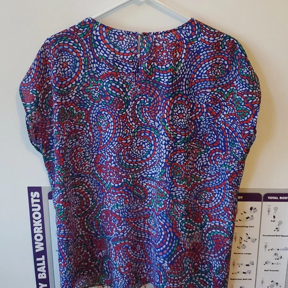 Patterned Dot Colorful Top - Picture 5 of 7